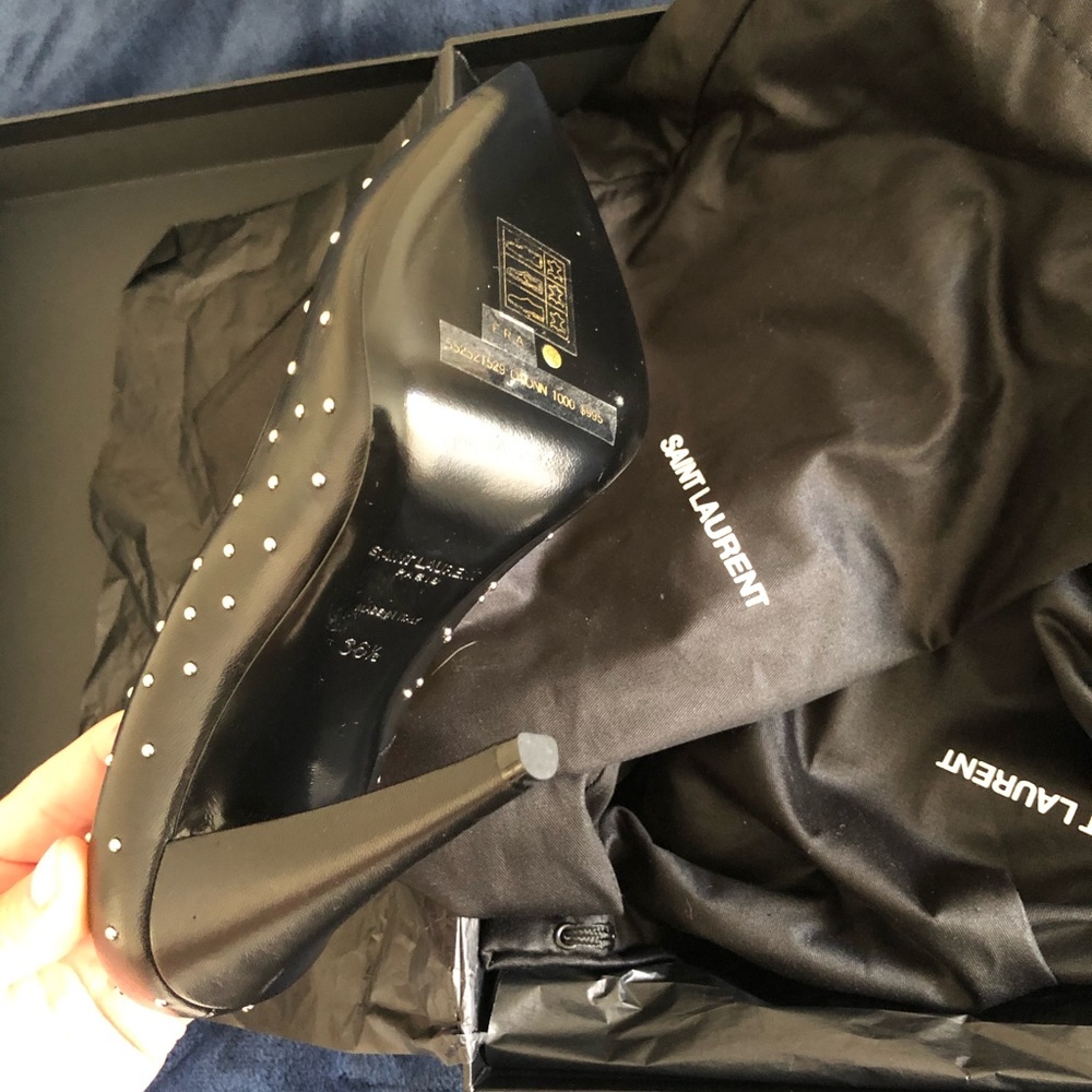 Authentic YSL heels never worn brand new in the box with dust bag - Picture 2 of 9